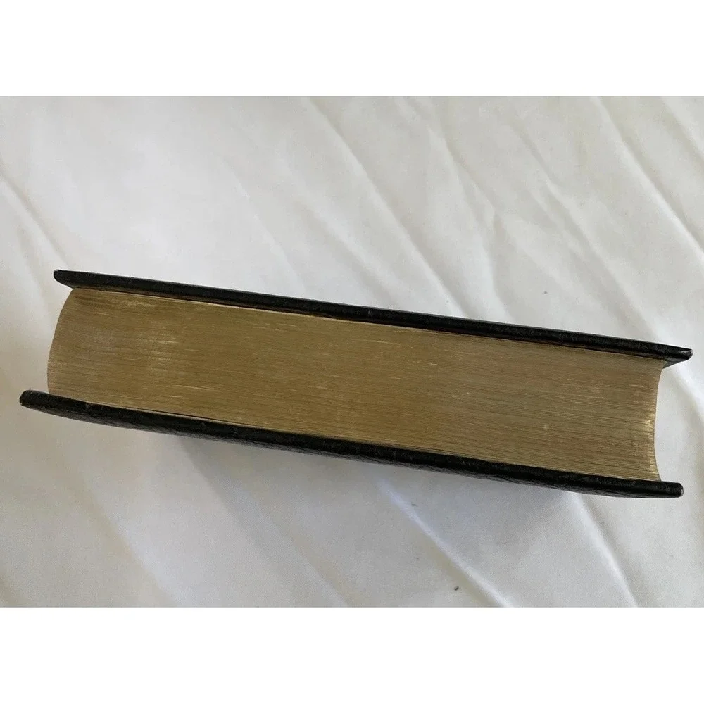 The Key Bible King James Study Edition by Holman (1979, Hardcover) Gold